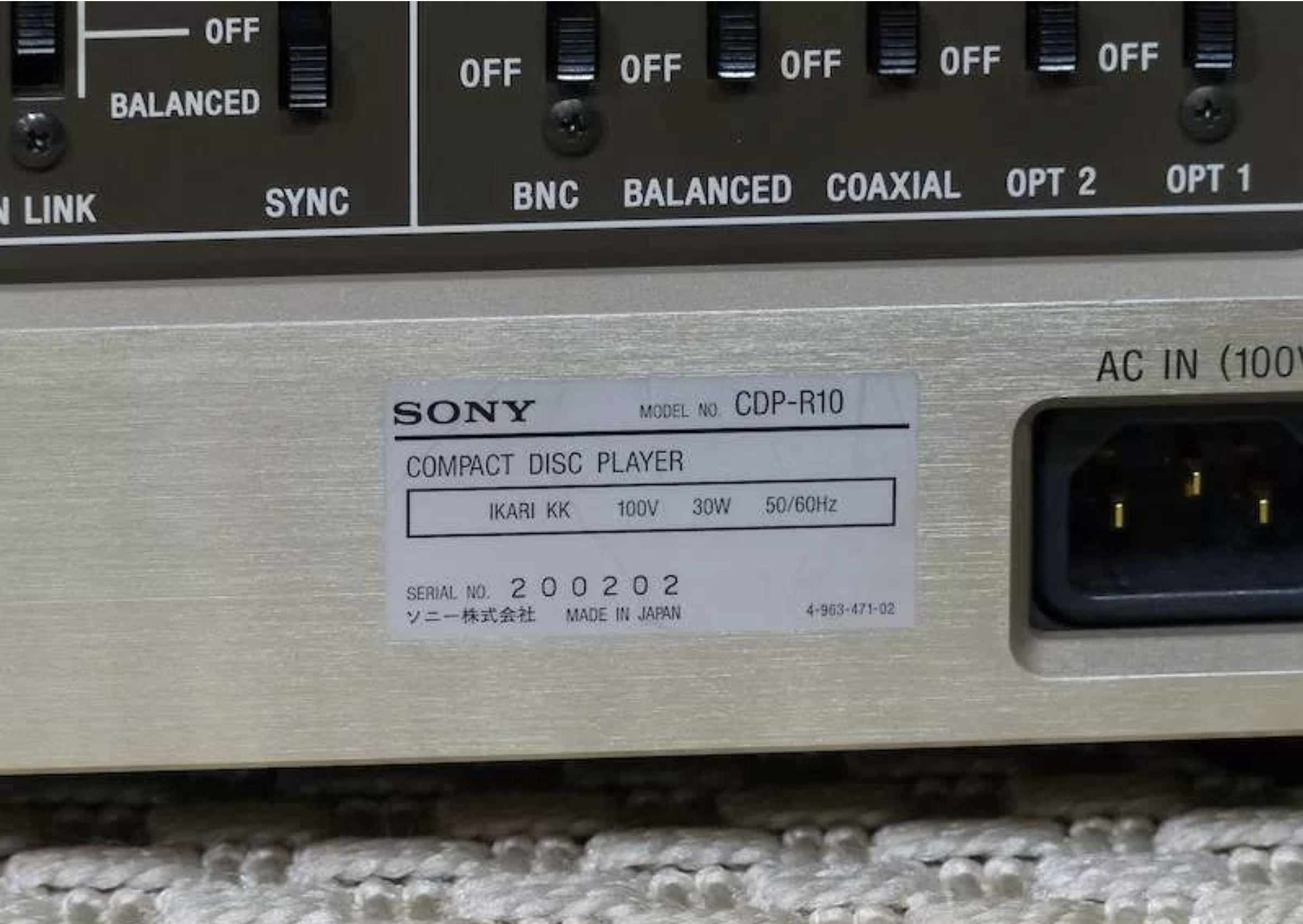 Sony CDP-R10 5